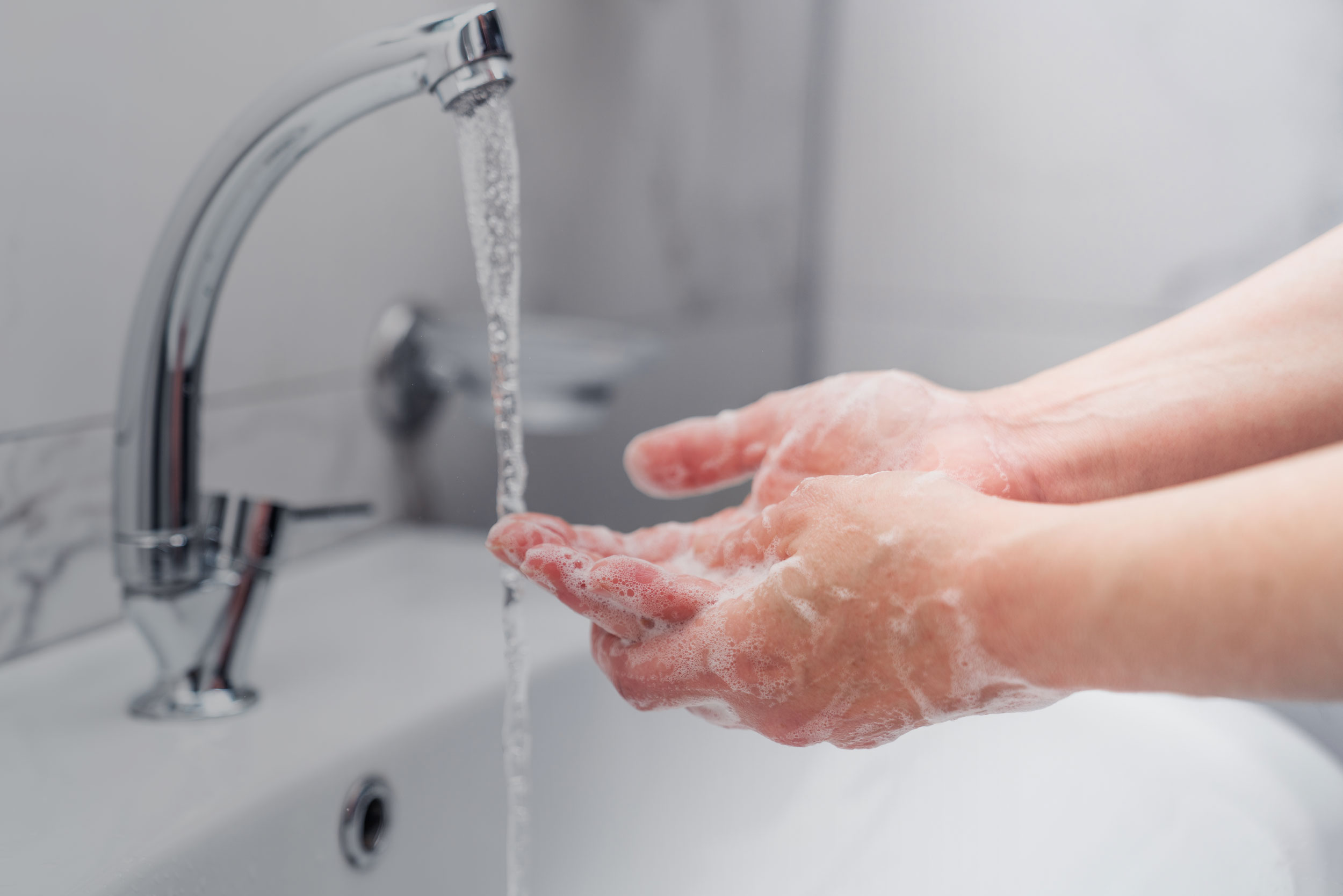 DIY Antibacterial Foaming Hand Soap